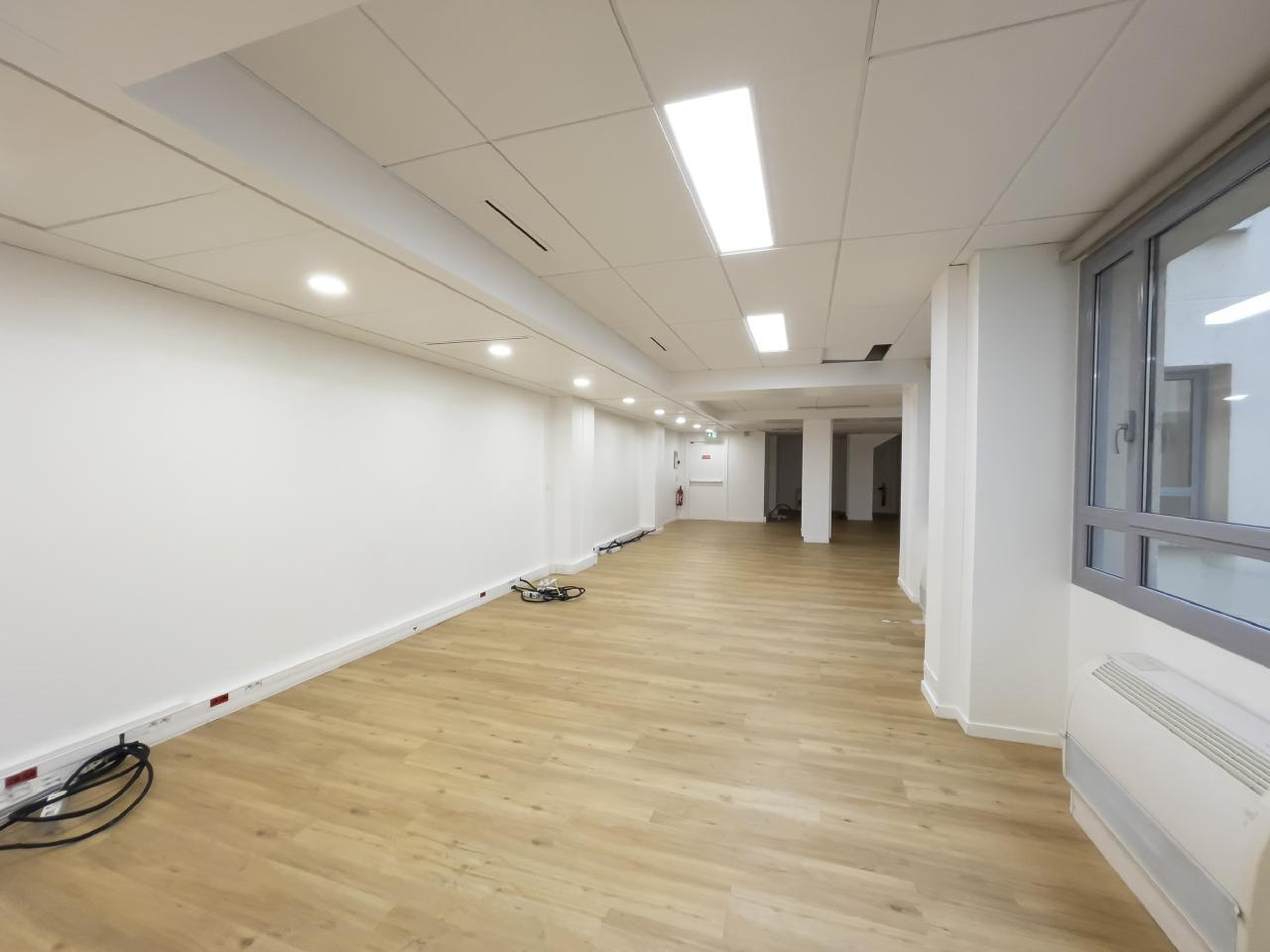 Bureau Paris 239m² Location bureau Paris OLBUR2100751 13